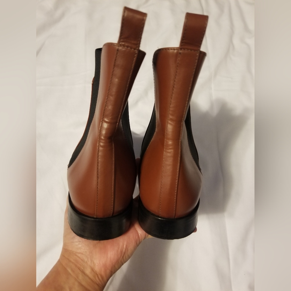 Everlane Brown Ankle Chelsea Boots - Picture 3 of 13